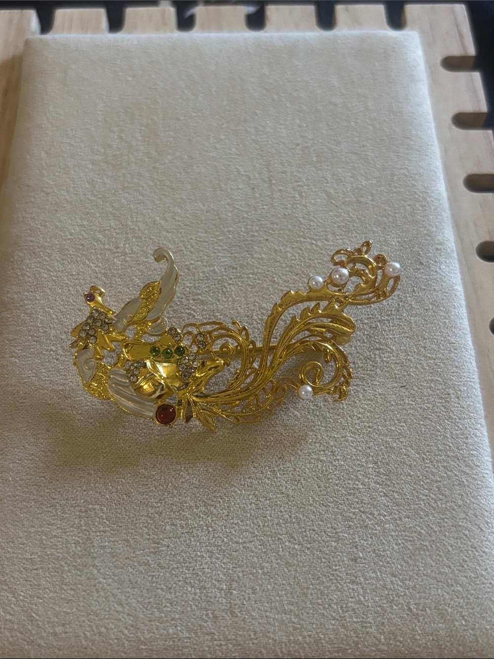 Gold Filigree Pearl Accent Women’s Brooch